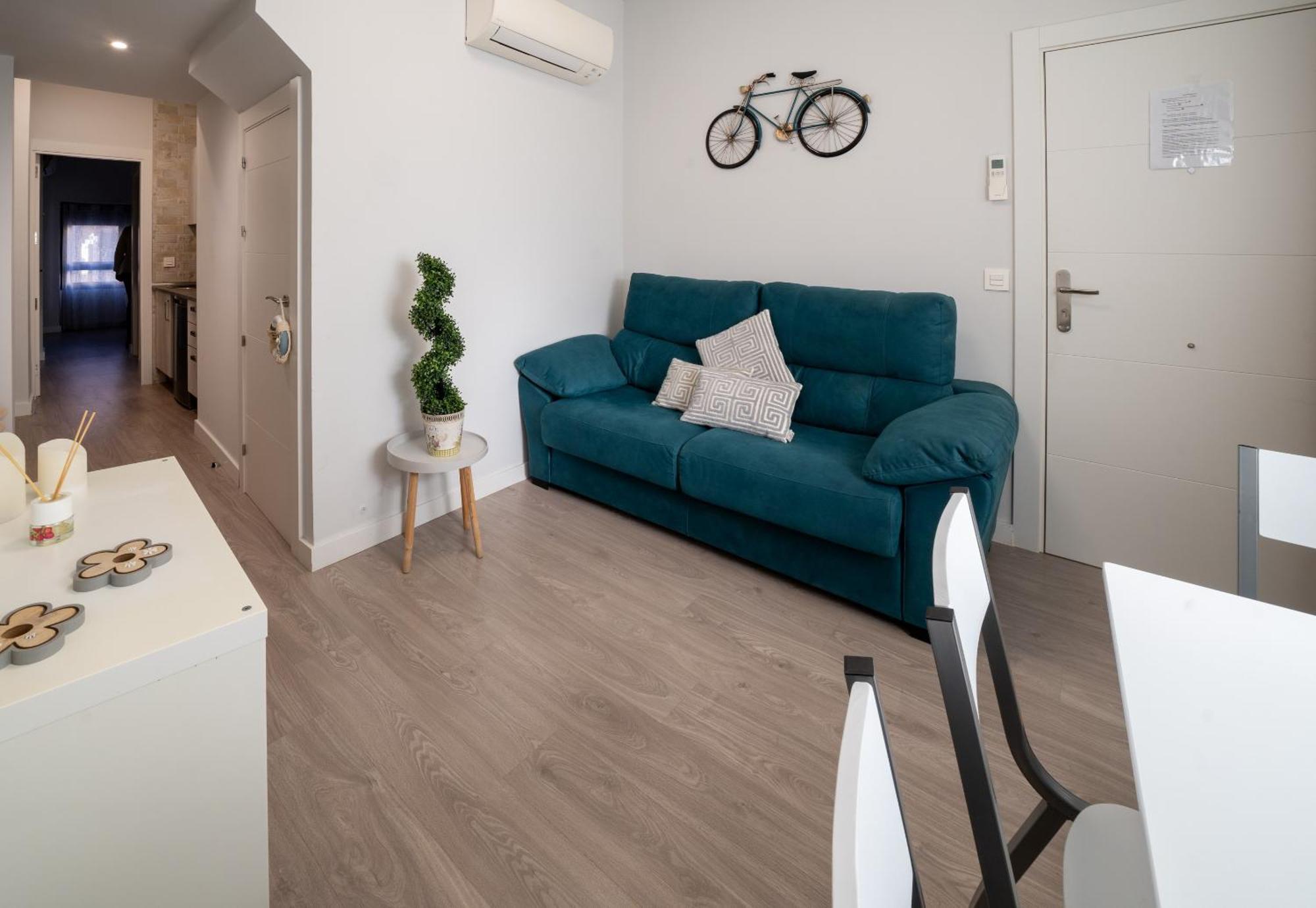 Apartamentos Aranda - Roble Aranda de Duero Ngoại thất bức ảnh