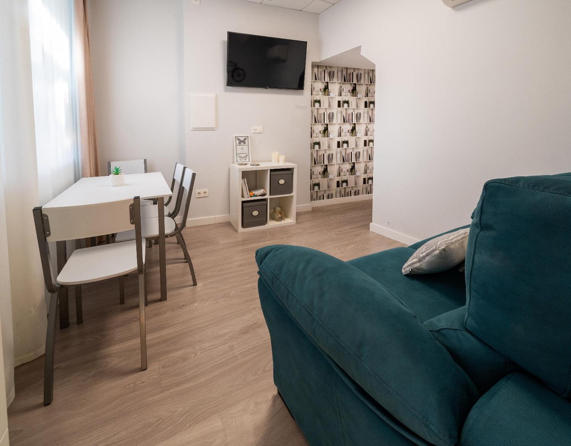 Apartamentos Aranda - Roble Aranda de Duero Ngoại thất bức ảnh